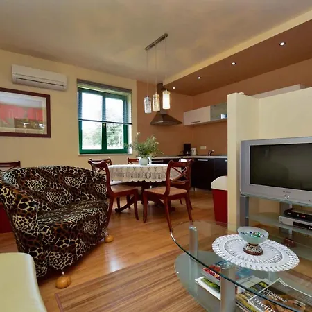 Holiday Home In Medulin/Istrien 8949 Holiday home